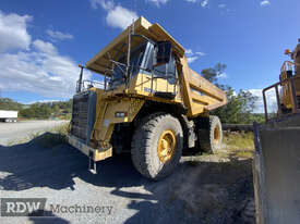 2010 Komatsu HD465-7 EO Dump Truck  - picture0' - Click to enlarge