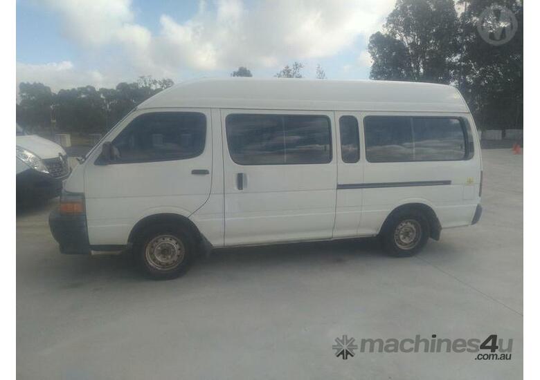 caption Toyota Hiace LH