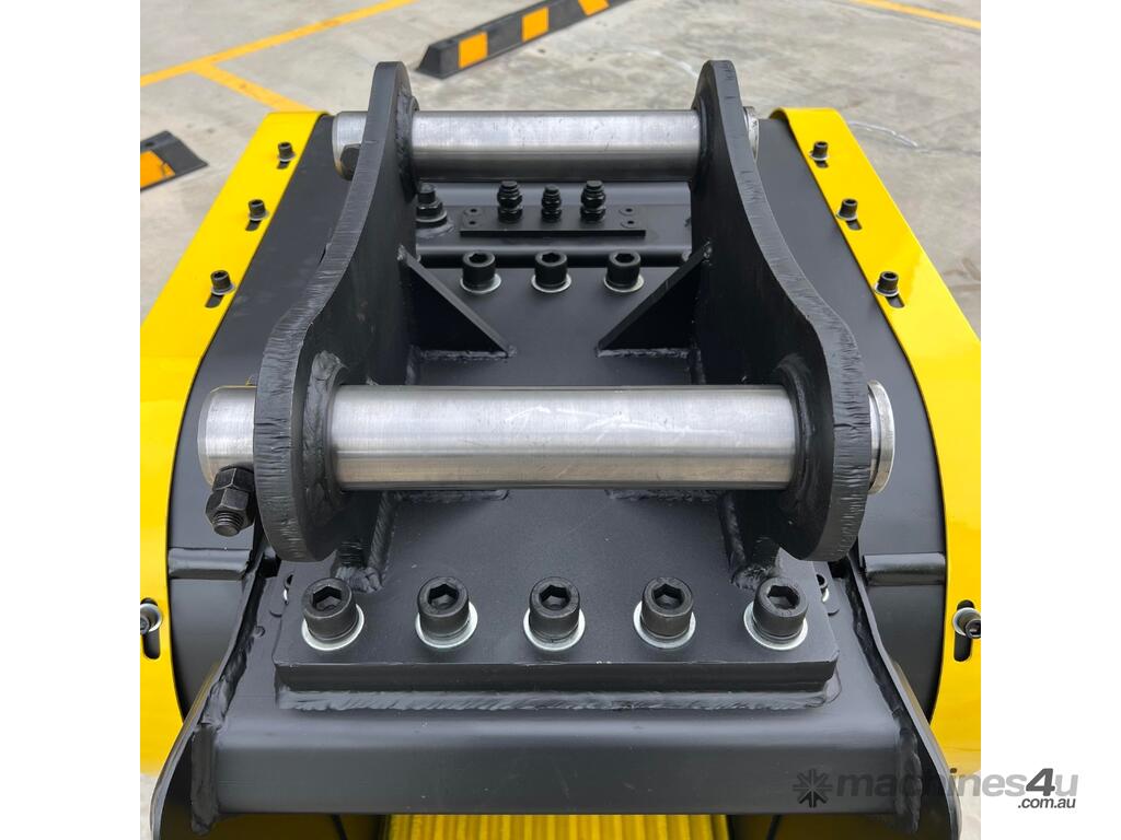 New Aussie Buckets Crusher Bucket 660T Custom Built to Order Excavator