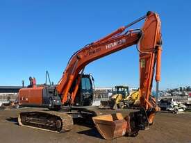 Hitachi ZX200-5B - picture0' - Click to enlarge