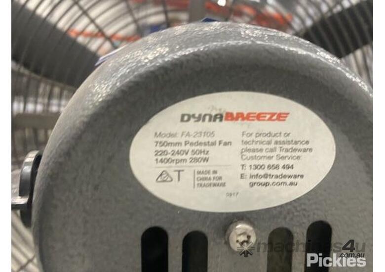 Used Dynabreeze FA23105 750mm Pedestal Fan Industrial Pedestal Fans in