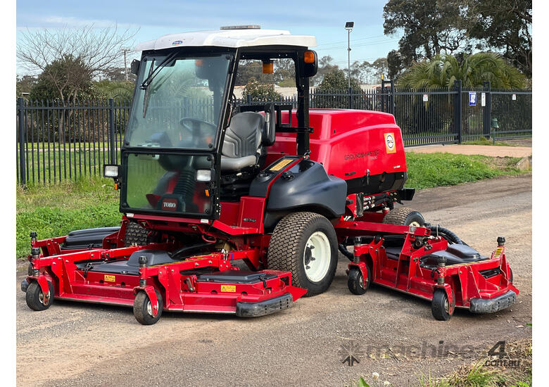 Used 2019 toro Groundsmaster 5900 Turf Equipment in , Listed on
