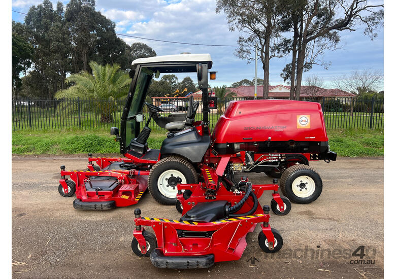 Used 2019 toro Groundsmaster 5900 Turf Equipment in , Listed on