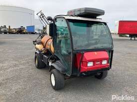 Toro Multi Pro 5800 - picture0' - Click to enlarge