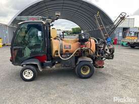 Toro Multi Pro 5800 - picture1' - Click to enlarge