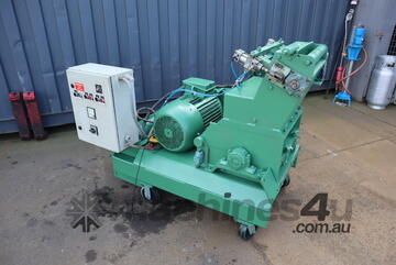 Industrial Heavy Duty Plastic Granulator with Feeder and Blower 15kW