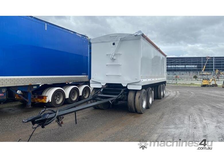 Buy Used PBW Engineering QUAD DOG Trailers in , Listed on Machines4u