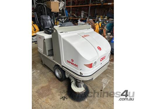 Comac cs80 ride on diesel sweeper 48 hours