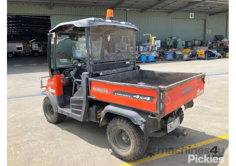Used Kubota RTV900XT Electrical Scissor Lift in , Listed on Machines4u