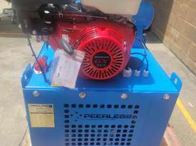 Peerless TITAN 10 Engine Rotary Screw Air Compressor: Belt Drive, 10-13HP, 1040LPM at 8Bar - picture0' - Click to enlarge