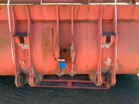 wheel Loader Bucket - picture1' - Click to enlarge