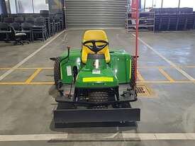 John Deere 1200a - picture0' - Click to enlarge