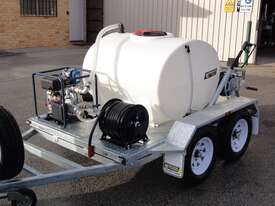 Pressure washer trailer/ water pump AVAILABLE NOW - picture0' - Click to enlarge