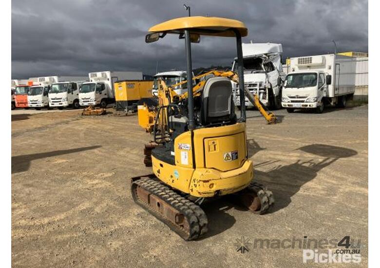 Used komatsu PC18MR-3 0-7 Tonne Excavator in , - Listed on Machines4u