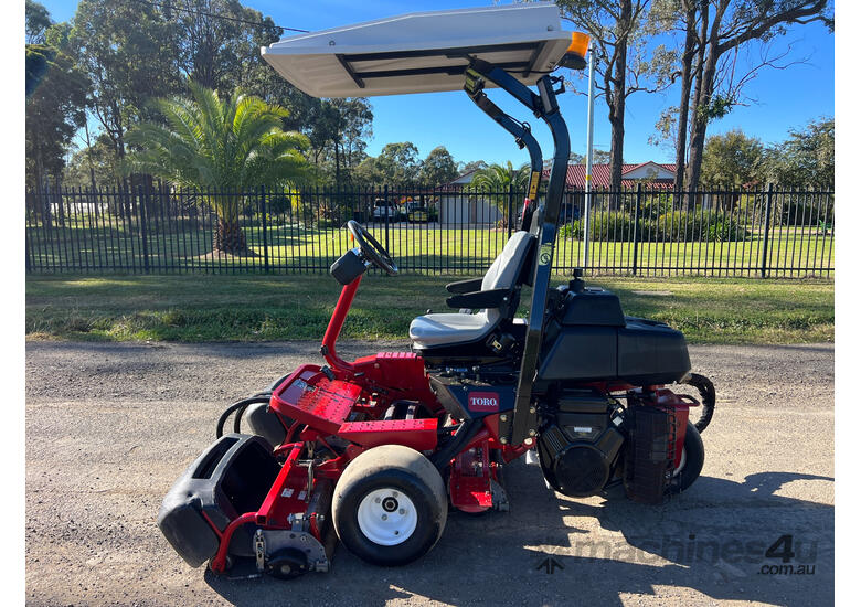Used 2019 toro Toro Greensmaster 3150 Golf Greens mower Lawn Equipment