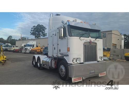 Kenworth K100E