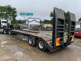 1980 Refurbished Freighter Low Loader - picture0' - Click to enlarge