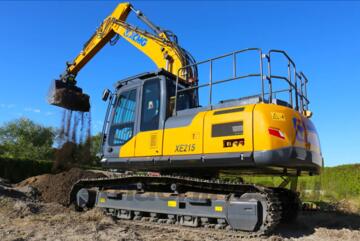 LAST ONE! - XCMG 21T Excavator Civil Spec XE215D + GP Bucket