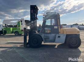 TCM FD100Z8 Forklift - picture2' - Click to enlarge