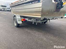 1999 Stessl 4.3 Edge Tracker HD Aluminium Boat & Trailer - picture1' - Click to enlarge