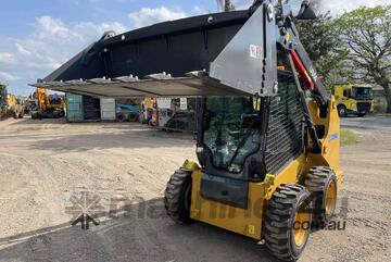 UHI 49HP US40T Skid Loader, 795KG Loading Capacity, 4in1 Bucket