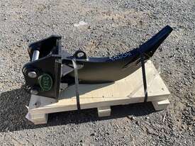 Ripper Attachment, EXEQ02 (1.5-4T) - picture0' - Click to enlarge