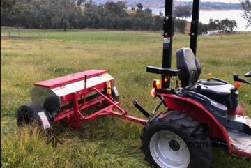 SPREADX ILS-200S LIME SPREADER (300L S)