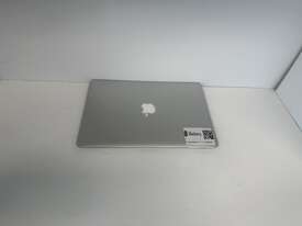 2017 Apple MacBook Air 13 Inch - picture0' - Click to enlarge