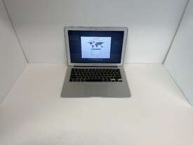 2017 Apple MacBook Air 13 Inch - picture0' - Click to enlarge