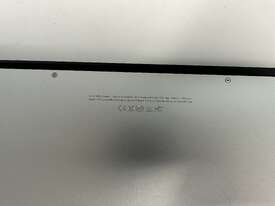 2017 Apple MacBook Air 13 Inch - picture1' - Click to enlarge