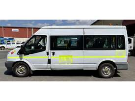 2008 FORD TRANSIT BUS  - picture2' - Click to enlarge