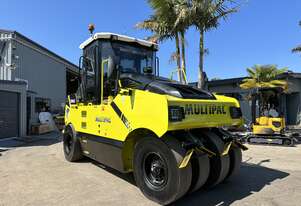 Multipac 20Tonne Multi Tyre Roller
