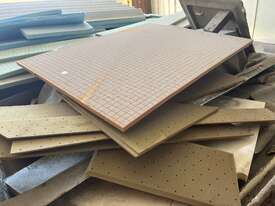 Large Quantity of Foam Off Cuts - picture0' - Click to enlarge