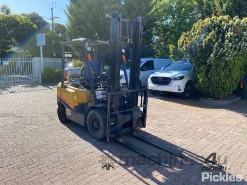 TCM FG25T3 Forklift