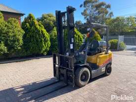 TCM FG25T3 Forklift - picture0' - Click to enlarge