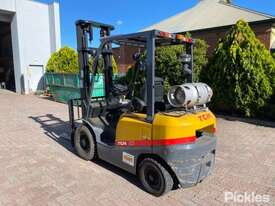 TCM FG25T3 Forklift - picture1' - Click to enlarge