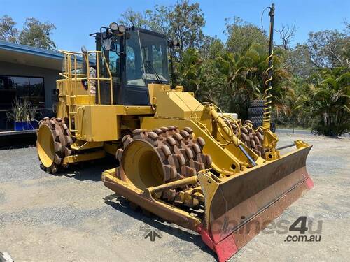 **UPDATED**CATERPILLAR 815F COMPACTOR