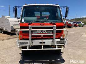 1993 Isuzu FTS700 4X4 Rural Fire Truck - picture0' - Click to enlarge