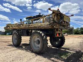 2017 ROGATOR RG1300B SELF-PROPELLED SPRAYER - picture0' - Click to enlarge