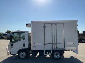 2008 Isuzu NLR 200 Short Refrigerated Pantech - picture2' - Click to enlarge