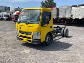 2016 Mitsubishi Fuso Canter L7/800 Cab Chassis - picture1' - Click to enlarge
