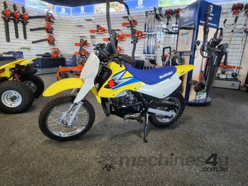 caption Valley Outdoors Group Suzuki JR80