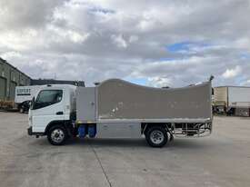 2015 Mitsubishi Fuso Canter 615 Mobile Tyre Truck - picture2' - Click to enlarge