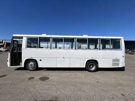 1990 Hino RJ1720  Diesel Bus - picture1' - Click to enlarge