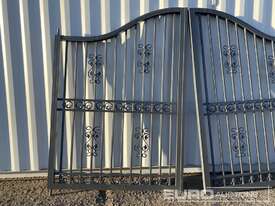 Wrought Iron Double Swing Gates  - picture1' - Click to enlarge