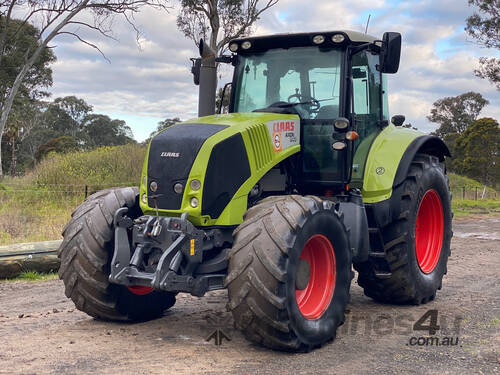 Claas Axion 840 FWA/4WD Tractor