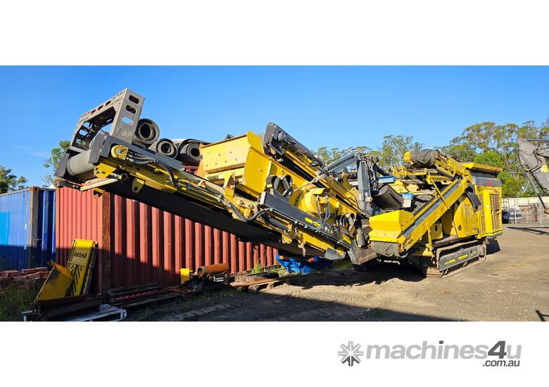 caption USED KEESTRACK R3 IMPACTOR
