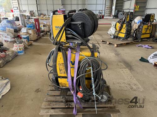 WIA Weldmatic 350 Welder & W67 Wire Feeder