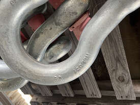 Qty of 4 x WLL85T Bow Shackles - picture0' - Click to enlarge