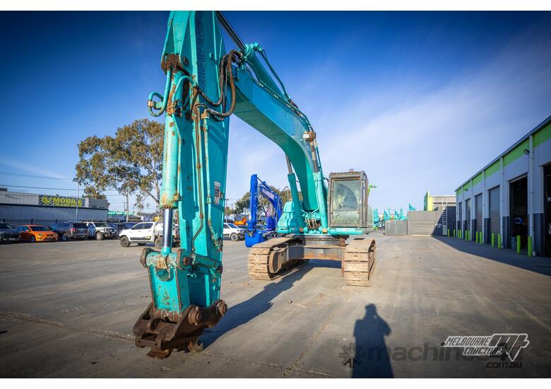 caption KOBELCO SK500LC-9 EXCAVATOR